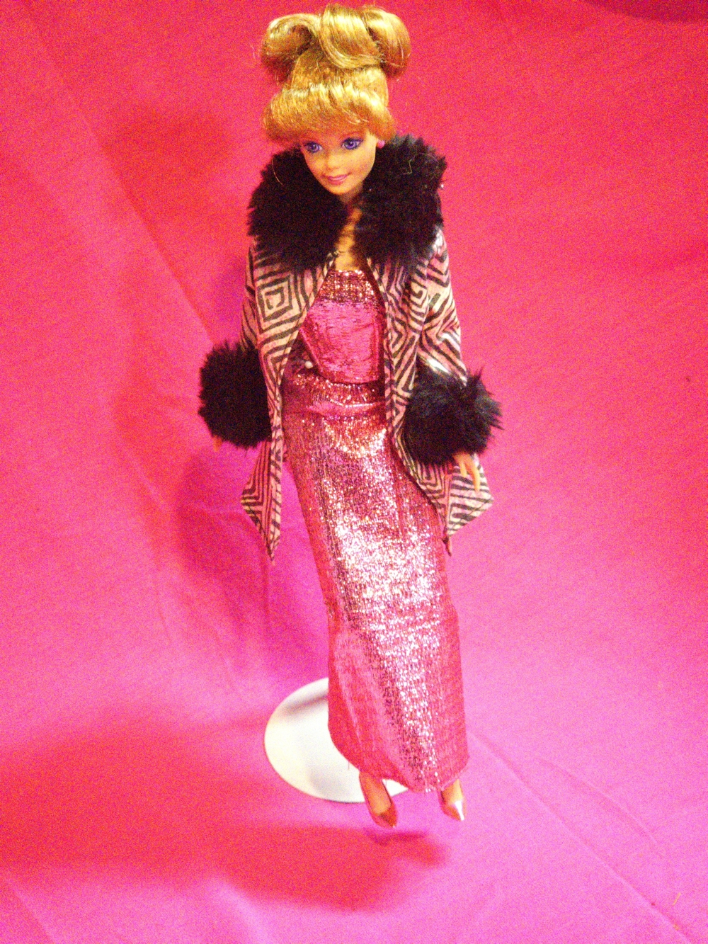 Vintage 1997 Wild Style Barbie Doll Special Edition Pink Zebra Fur Coat & Gown
